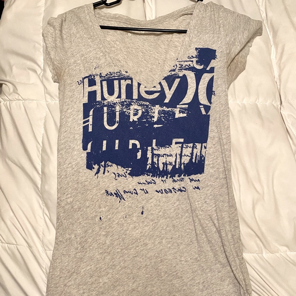 Hurley v neck